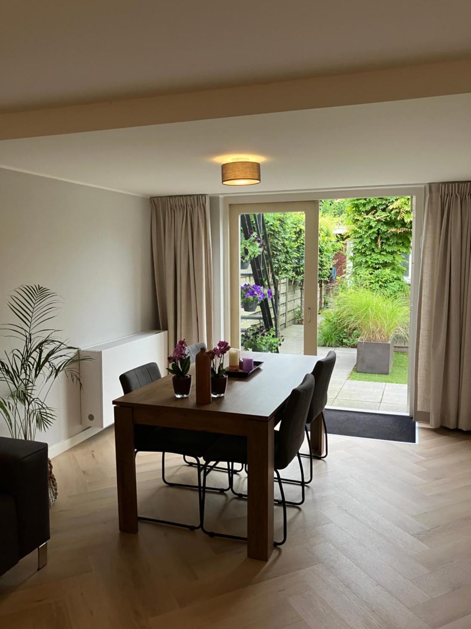B&B Schiphol Amsterdam Rijsenhout エクステリア 写真
